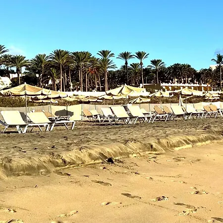 Paola Comfort 아파트 코스타카르마